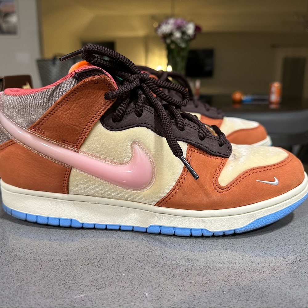 Size 9.5 - Nike Dunk Mid x Social Status Chocolate Milk 2021